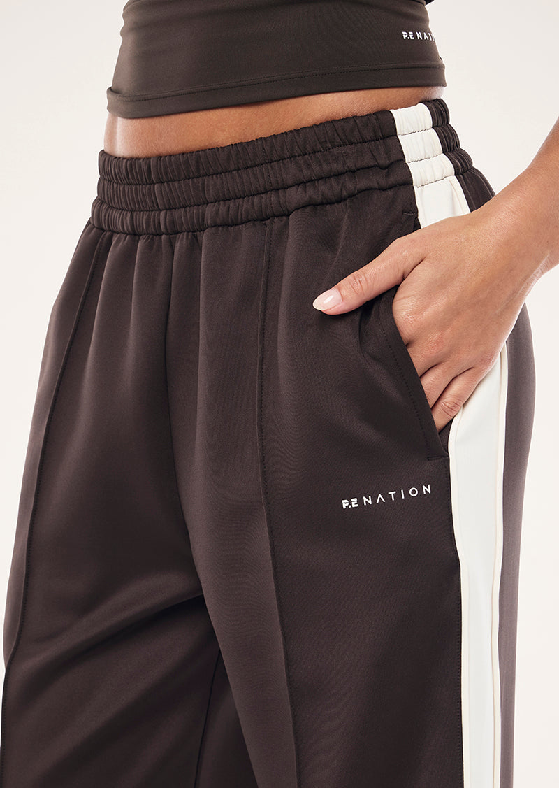 MAN+DOWN+TRACK+PANT_243P093_COFFEE-31_1