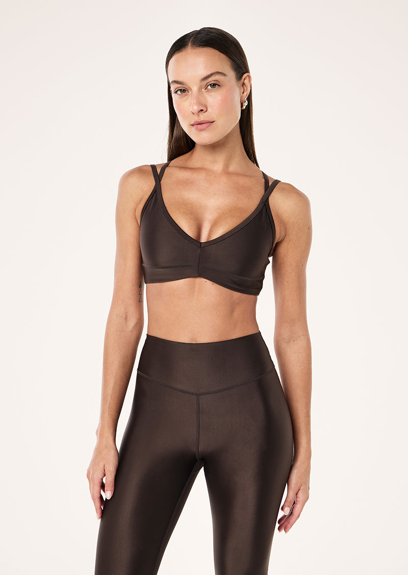 PARAMOUNT SPORTS BRA IN COFFEE SHINE BY P.E NATION