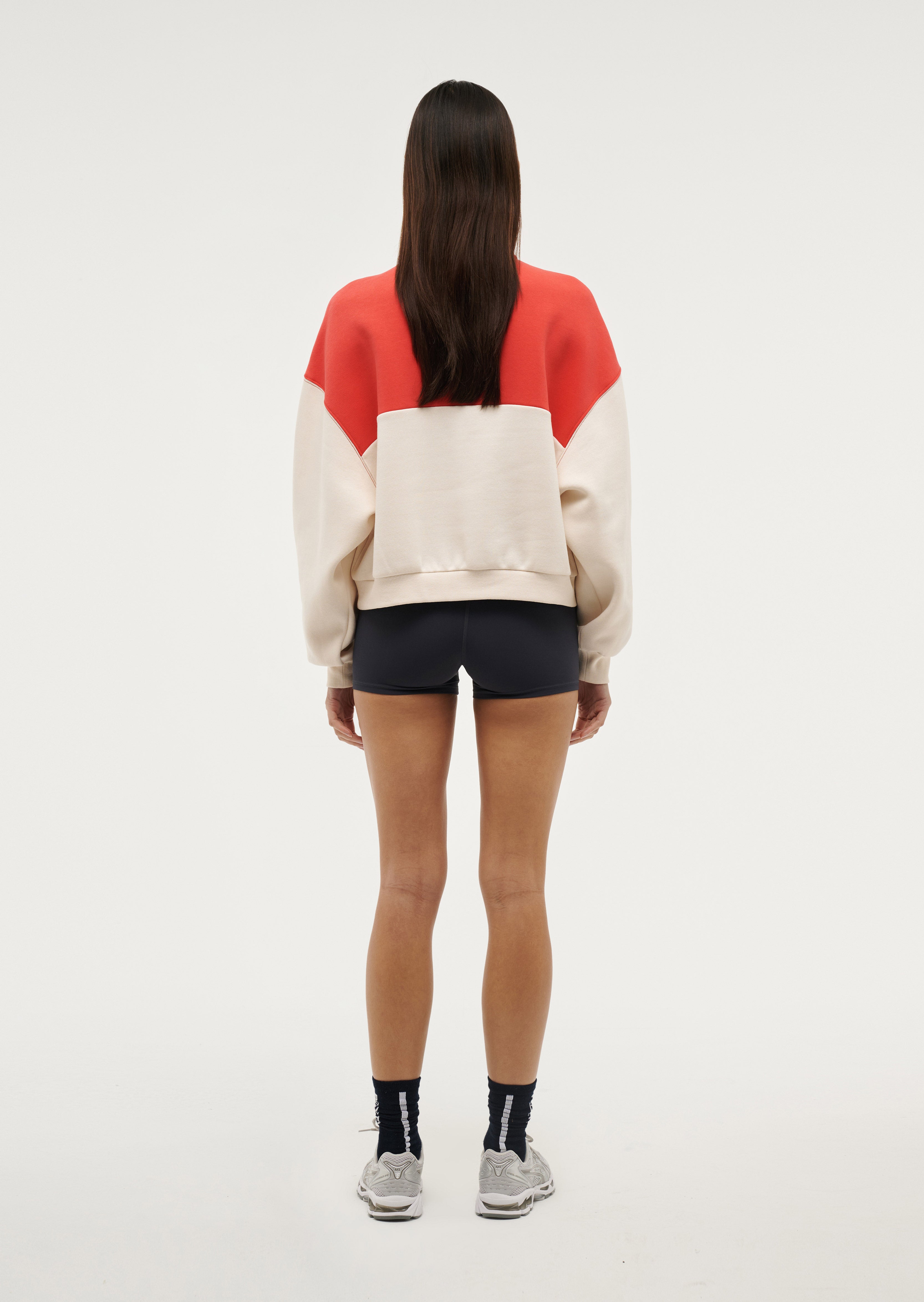 PENATION_ECOM_2024Q3-243F304_WHISPERWHITE_POPPYRED_006_1