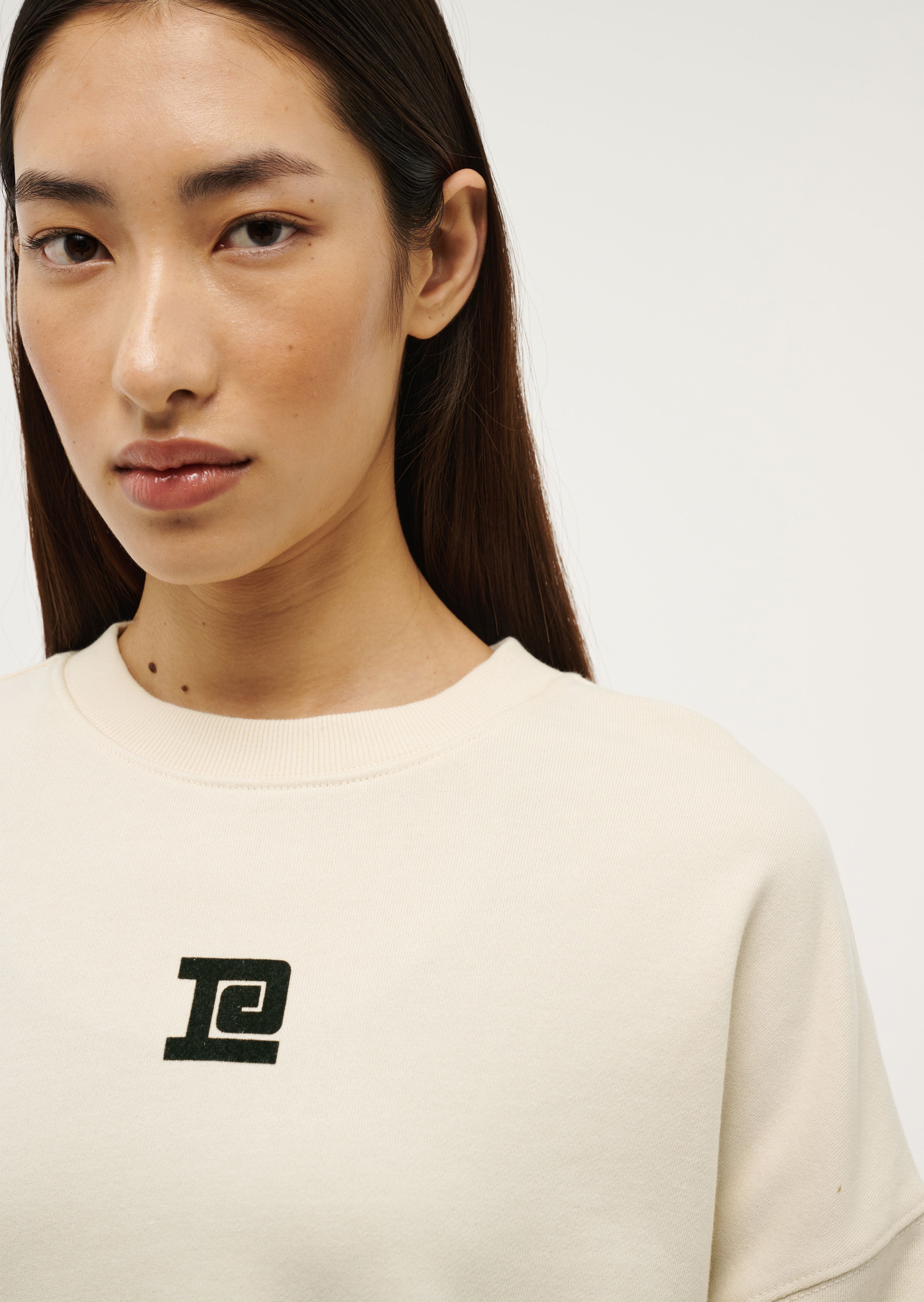 PENATION_ECOM_2024Q3-243F381_WHISPERWHITE_011_1