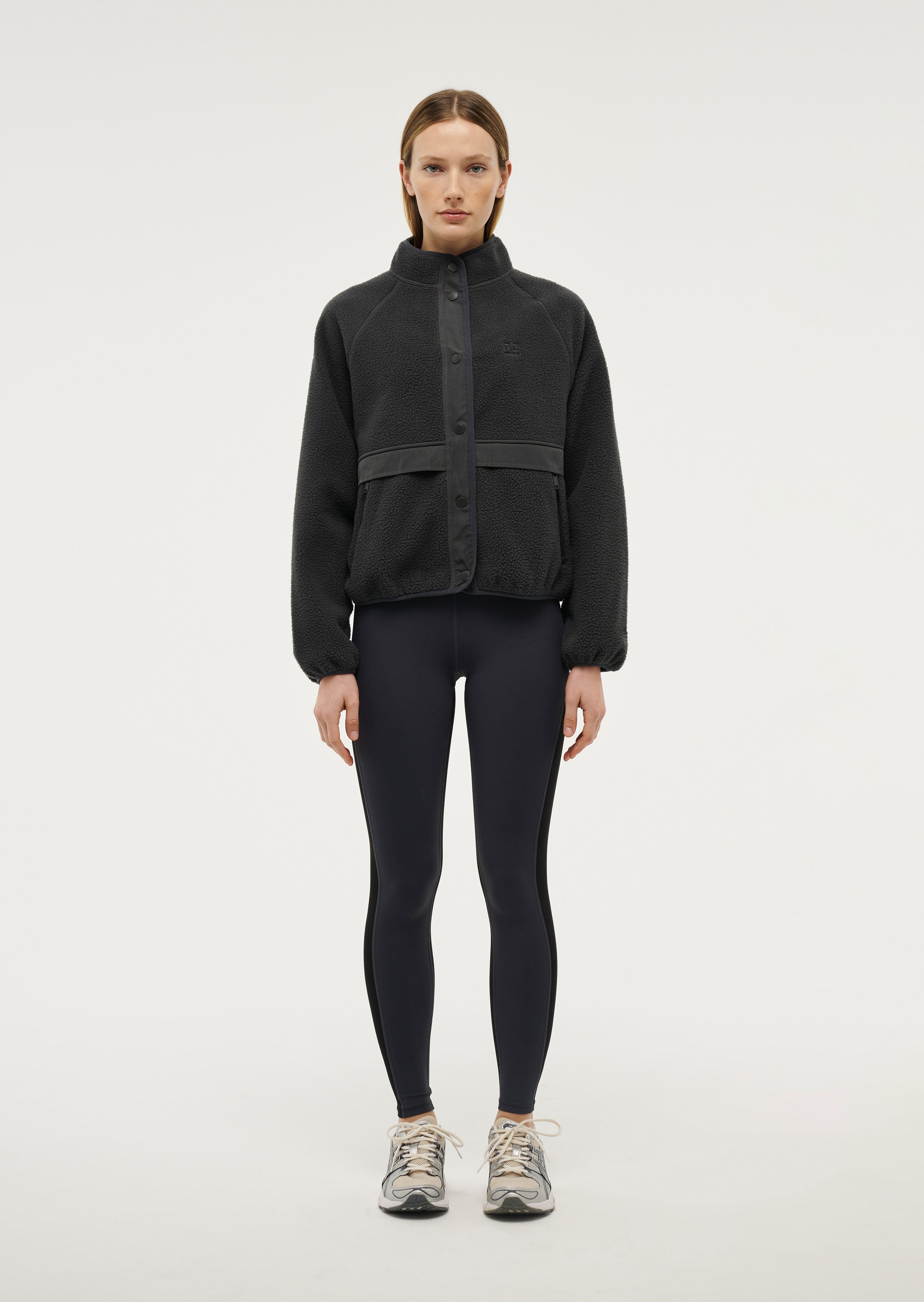 PENATION_ECOM_2024Q3-243J242_MARINEBLUE_002_1