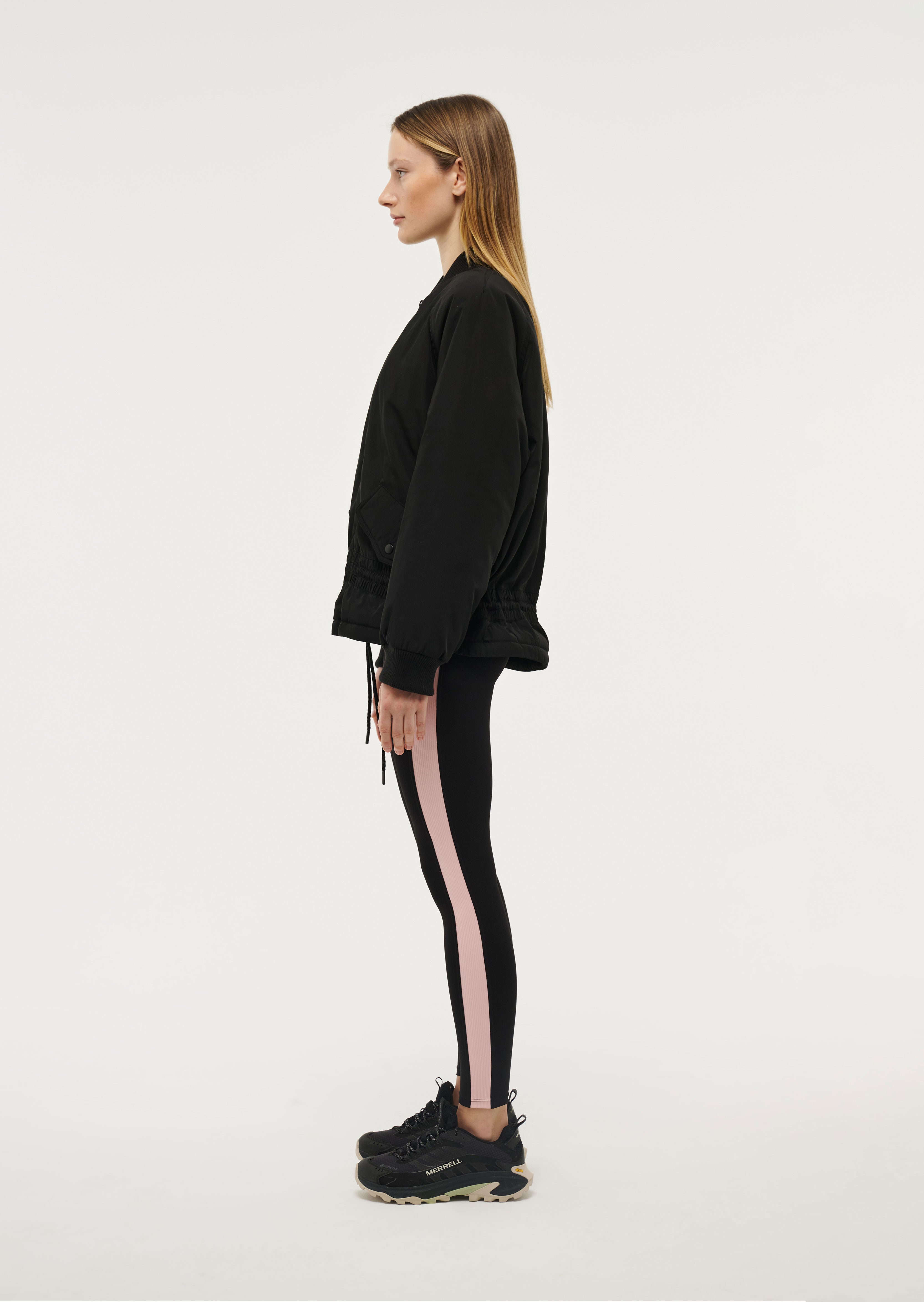 PENATION_ECOM_2024Q3-243J249_BLACK_004_1