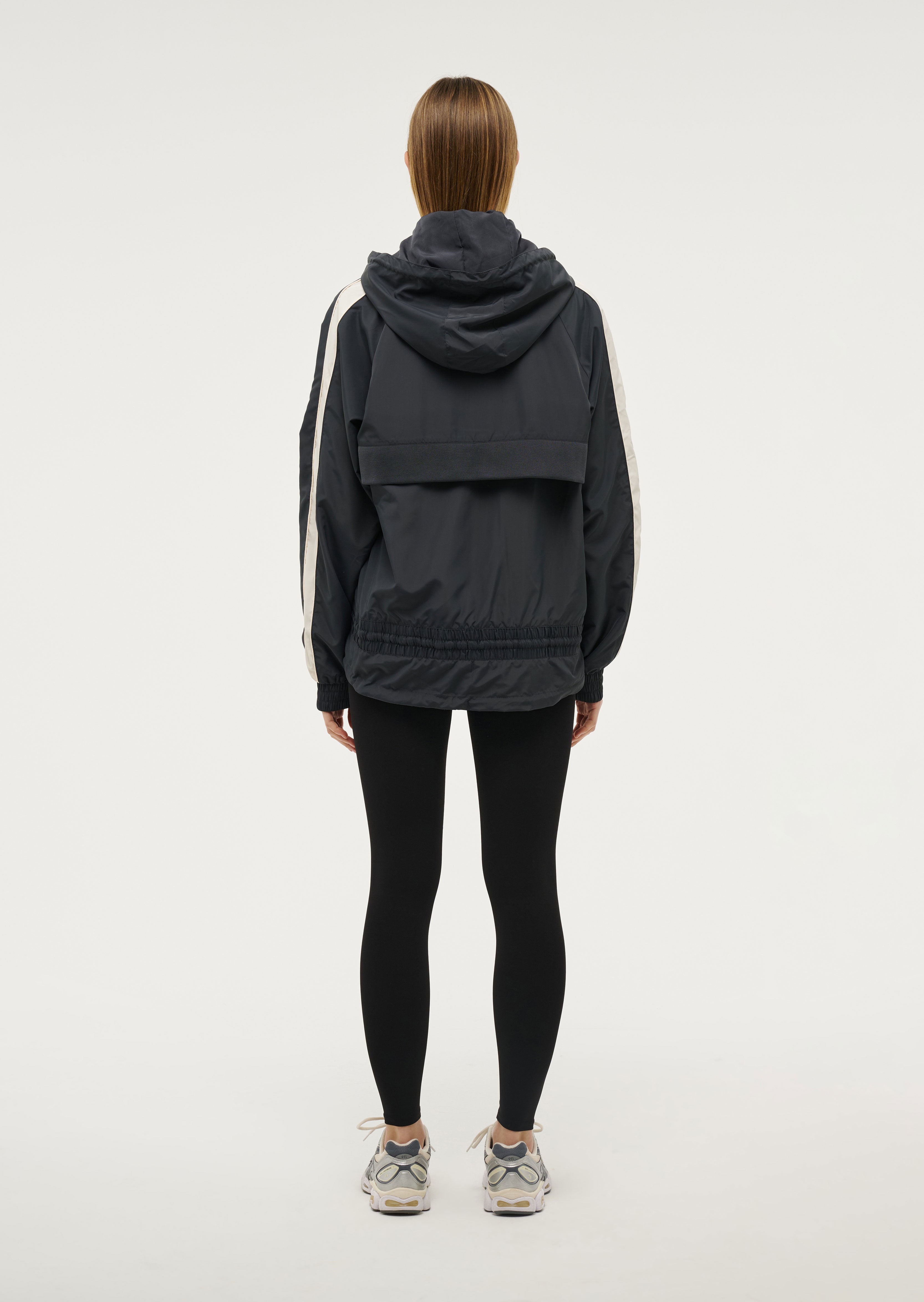 PENATION_ECOM_2024Q3-243J470_MARINEBLUE_005_1