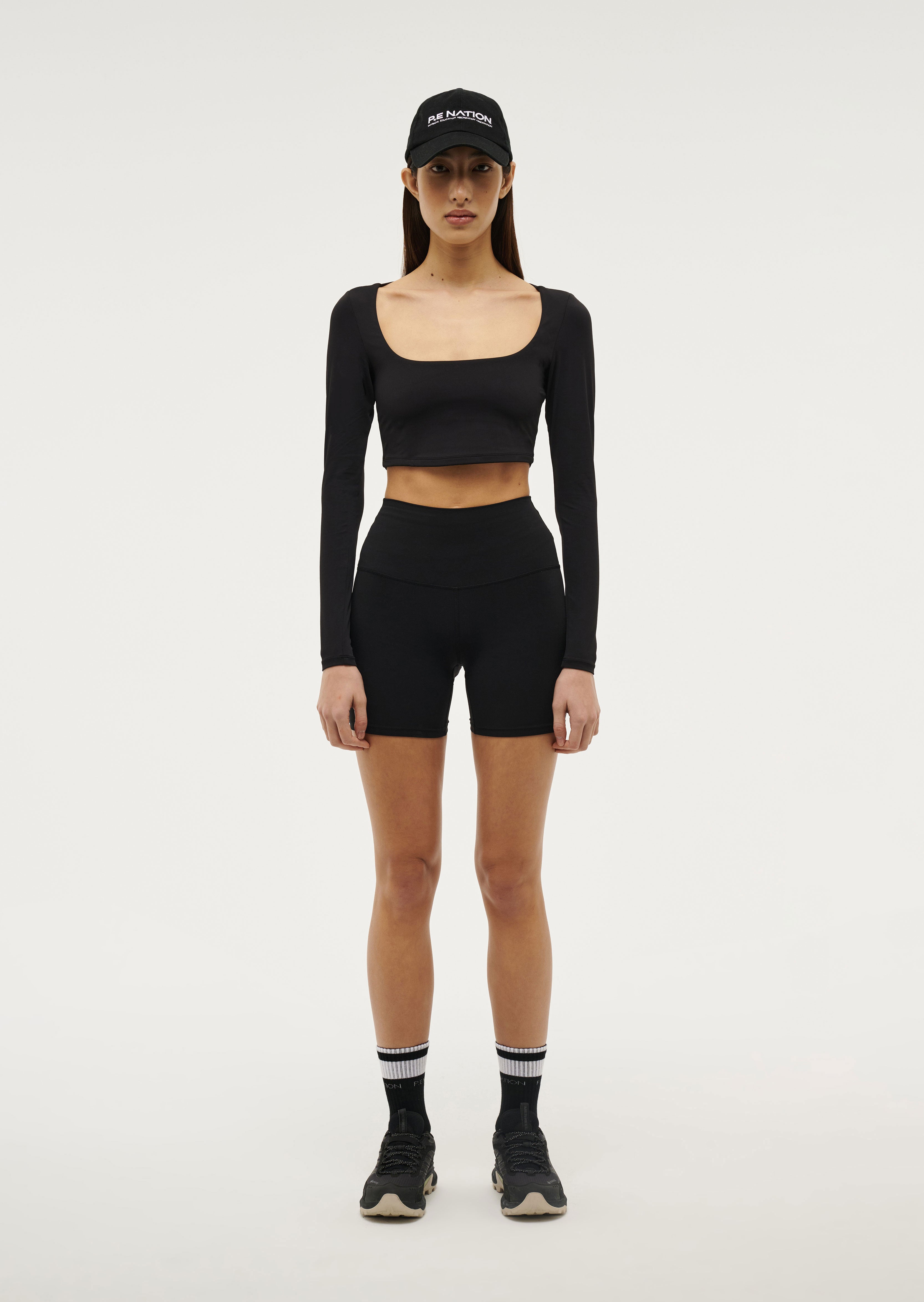 PENATION_ECOM_2024Q3-243L304_BLACK_002-R_1