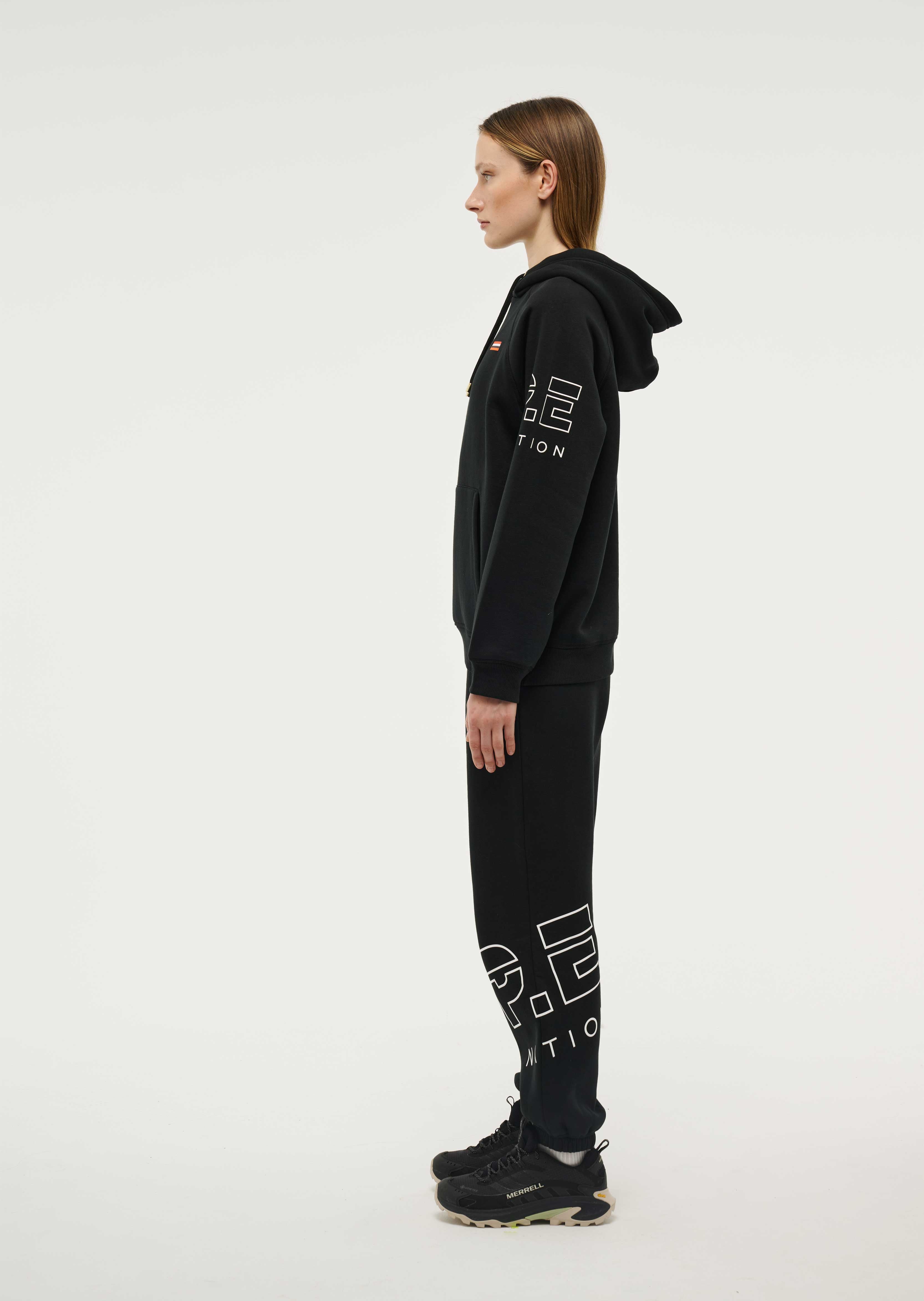 PENATION_ECOM_2024Q3-PEBASICSH071_BLACK_003_1