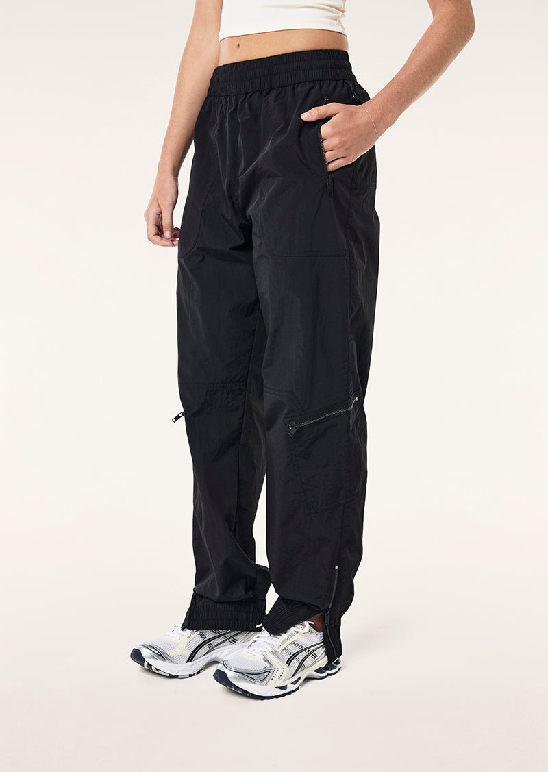 PITLANE+PANT_BLACK_032_1