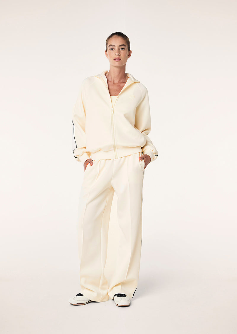 PRELUDE-JACKET_251J103_WHISPER-WHITE_042-R_1