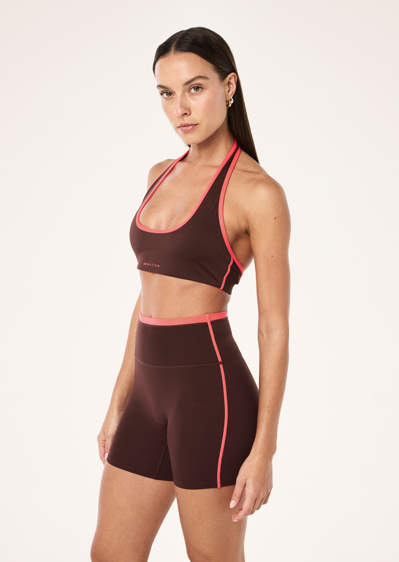 RADAR HALTER SPORTS BRA IN MAHOGANY & DIVA PINK