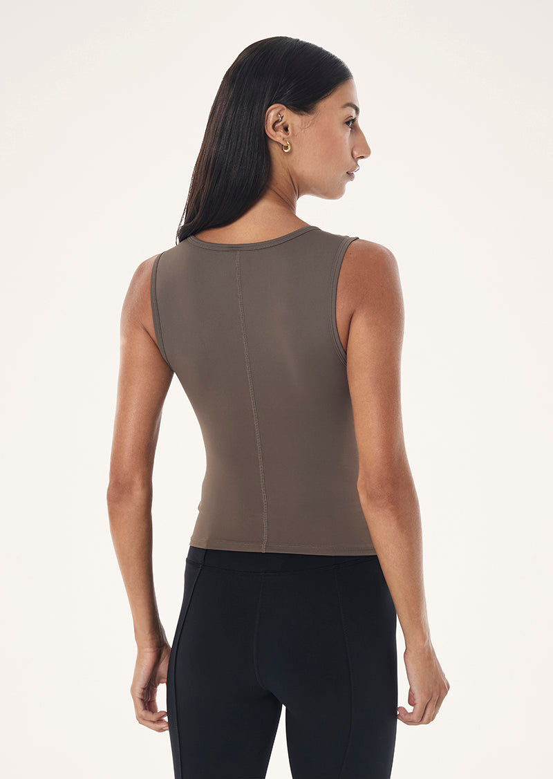 REFINE+SCOOP+TANK_261W007_DARK+OLIVE-38_1