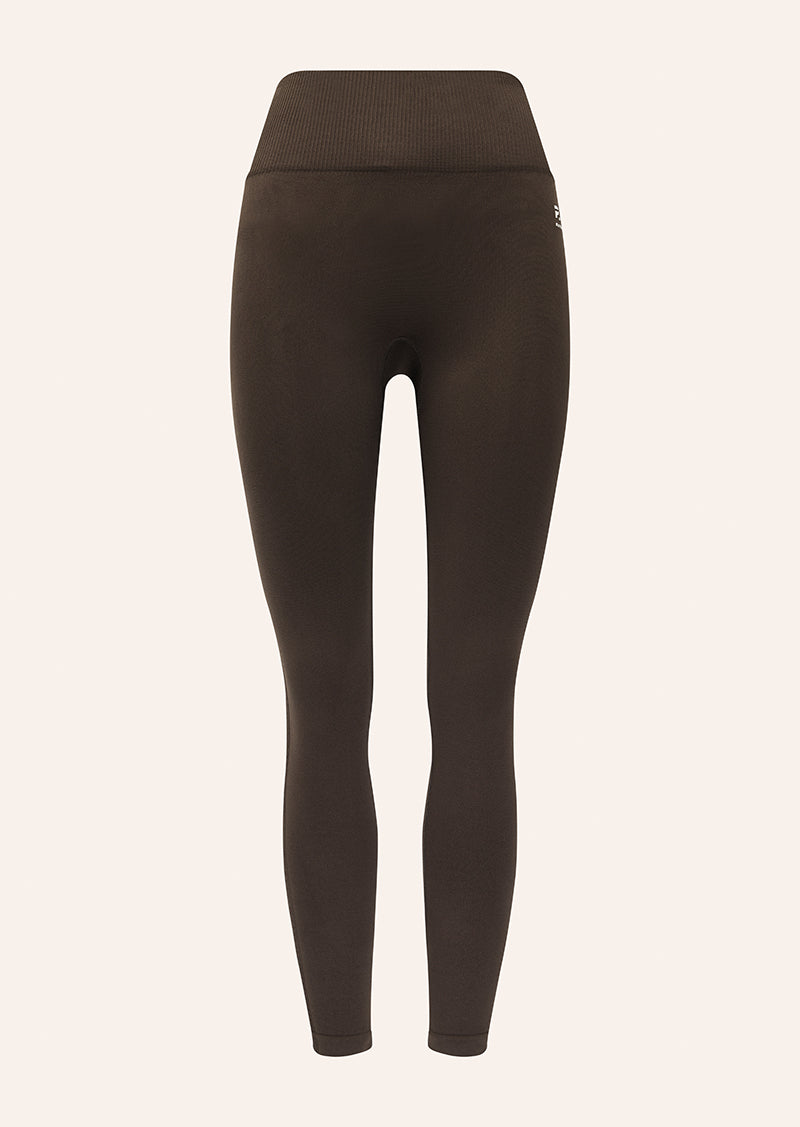 RESTORE SEAMLESS LEGGING IN COFFEE BY P.E NATION, WOMEN'S ATHLEISURE LEGGING