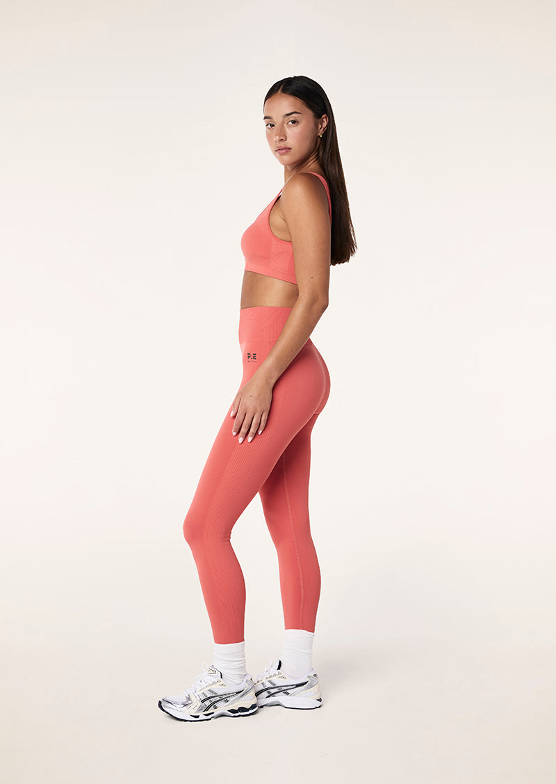 RESTORE+SEAMLESS+SCOOP+BRA_251C084_BRICK+RED_003_1