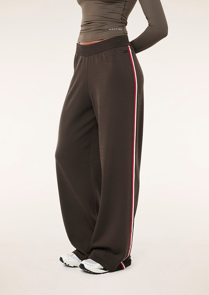 RETREAT KNIT PANT IN MAJOR BROWN BY P.E NATION, WOMEN'S ATHLEISURE KNIT PANTS