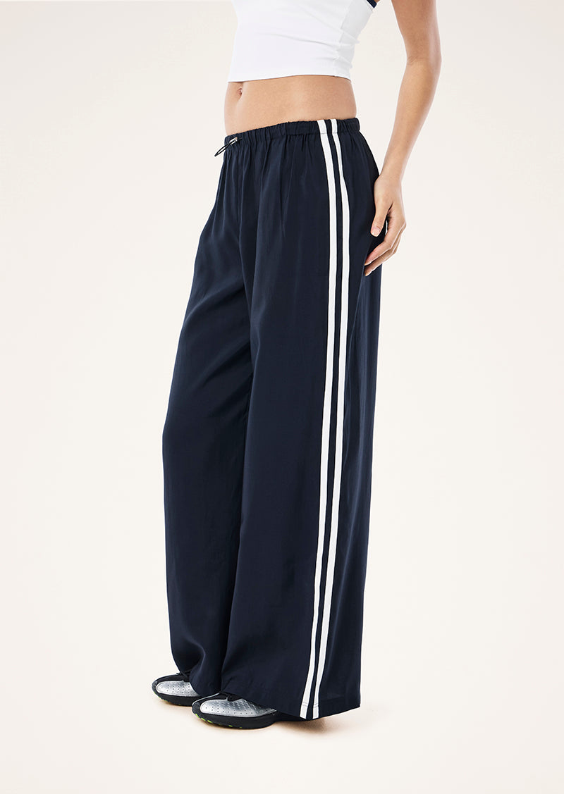 REVIVE+MODAL+PANT_264P028_BLACK+WHISPER+WHITE-17_1