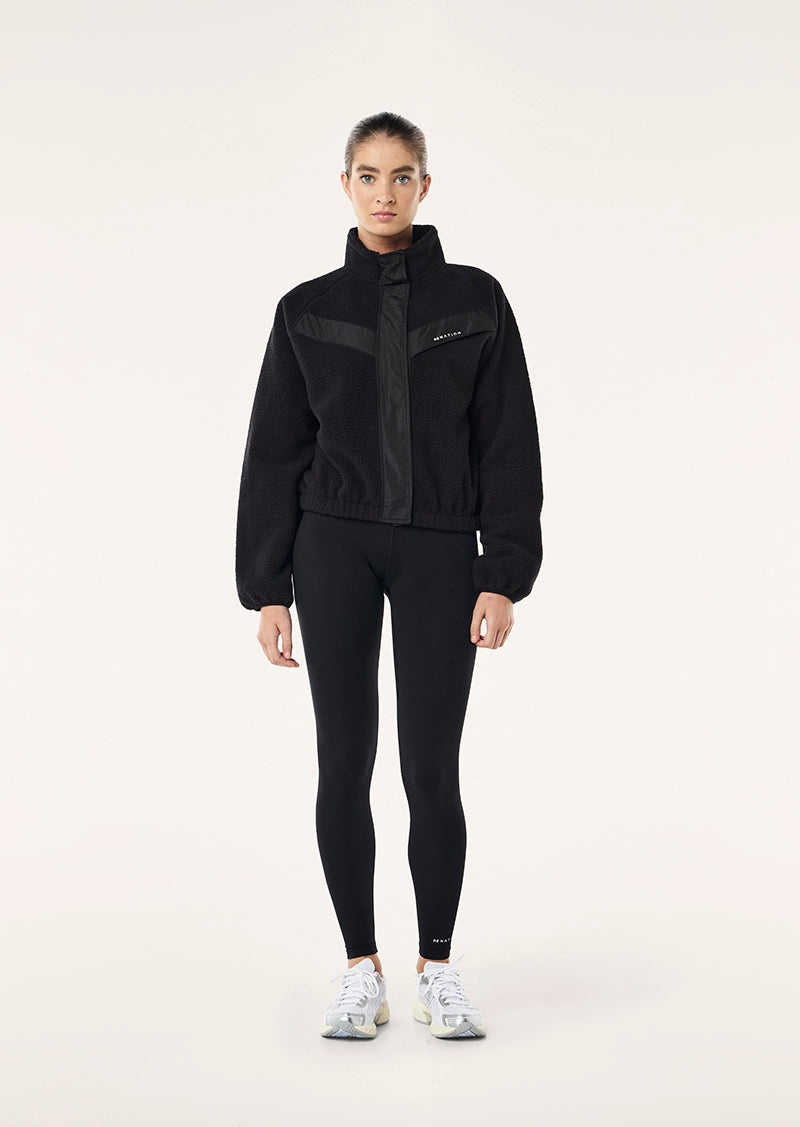 SHELTER+SHERPA+JACKET+IN+BLACK-09_1