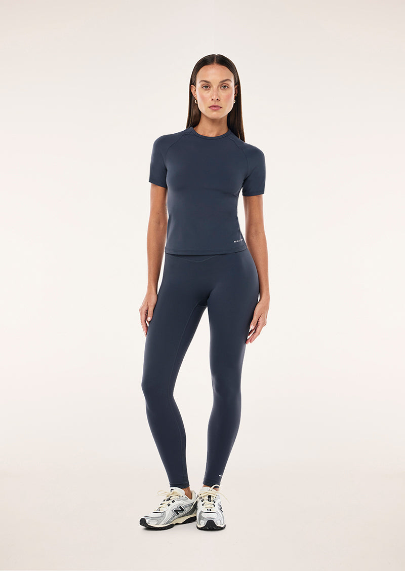 SIGNATURE-SS-TEE_263T031_MARINE-BLUE-12-R_1