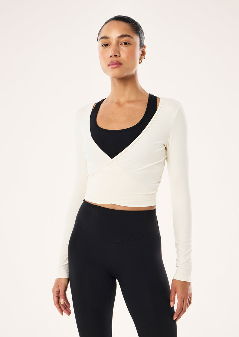 SIGNATURE+WRAP+LS+TOP_264L178_WHISPER+WHITE-1145_1