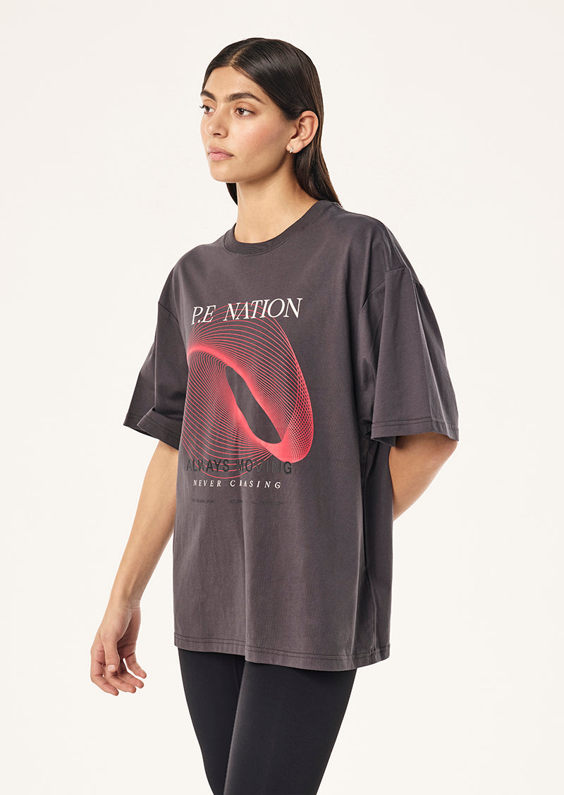SNAP OVERSIZED TEE IN IRON BY P.E NATION, WOMEN'S ATHLEISURE OVERSIZED TEE