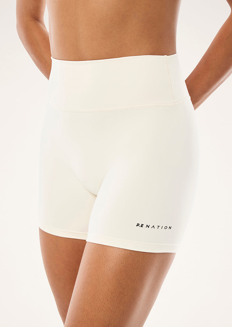 SOFT+LUXE+4+INCH+BIKE+SHORT_254S005_WHISPER+WHITE-1739_1