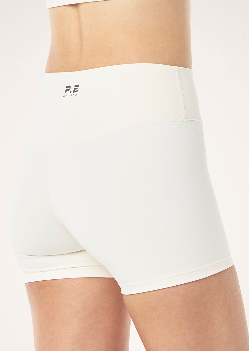 SOFT+LUXE+4+INCH+BIKE+SHORT_254S005_WHISPER+WHITE-31_1