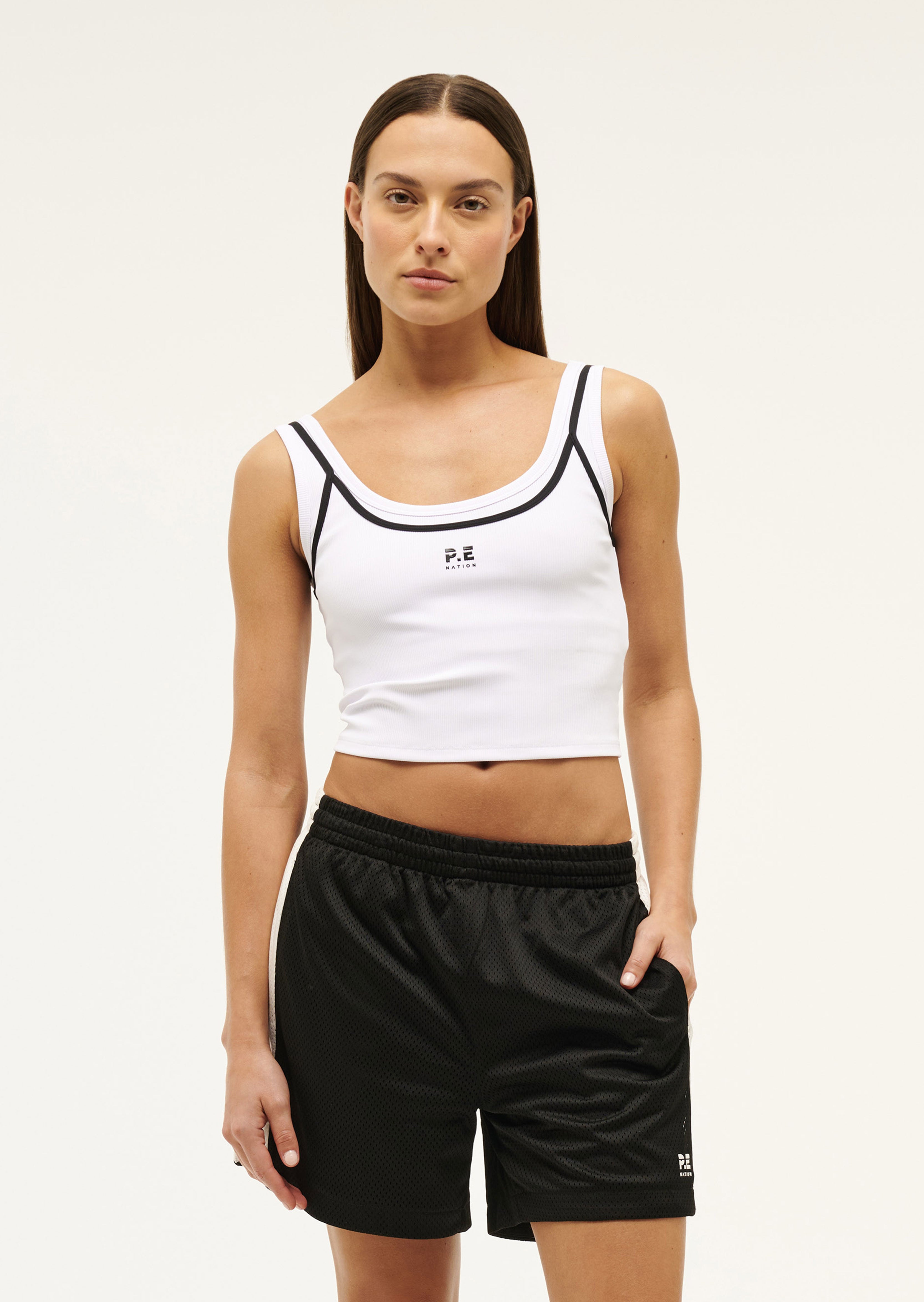 SONICSHORT_244S199_BLACKOPTICWHITE-005-CROP_1