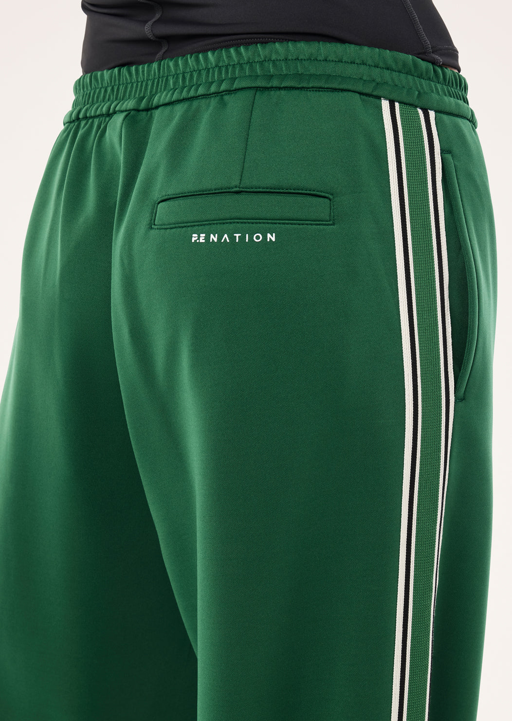 SPARK+PANT_263P014_AMAZON-52_1