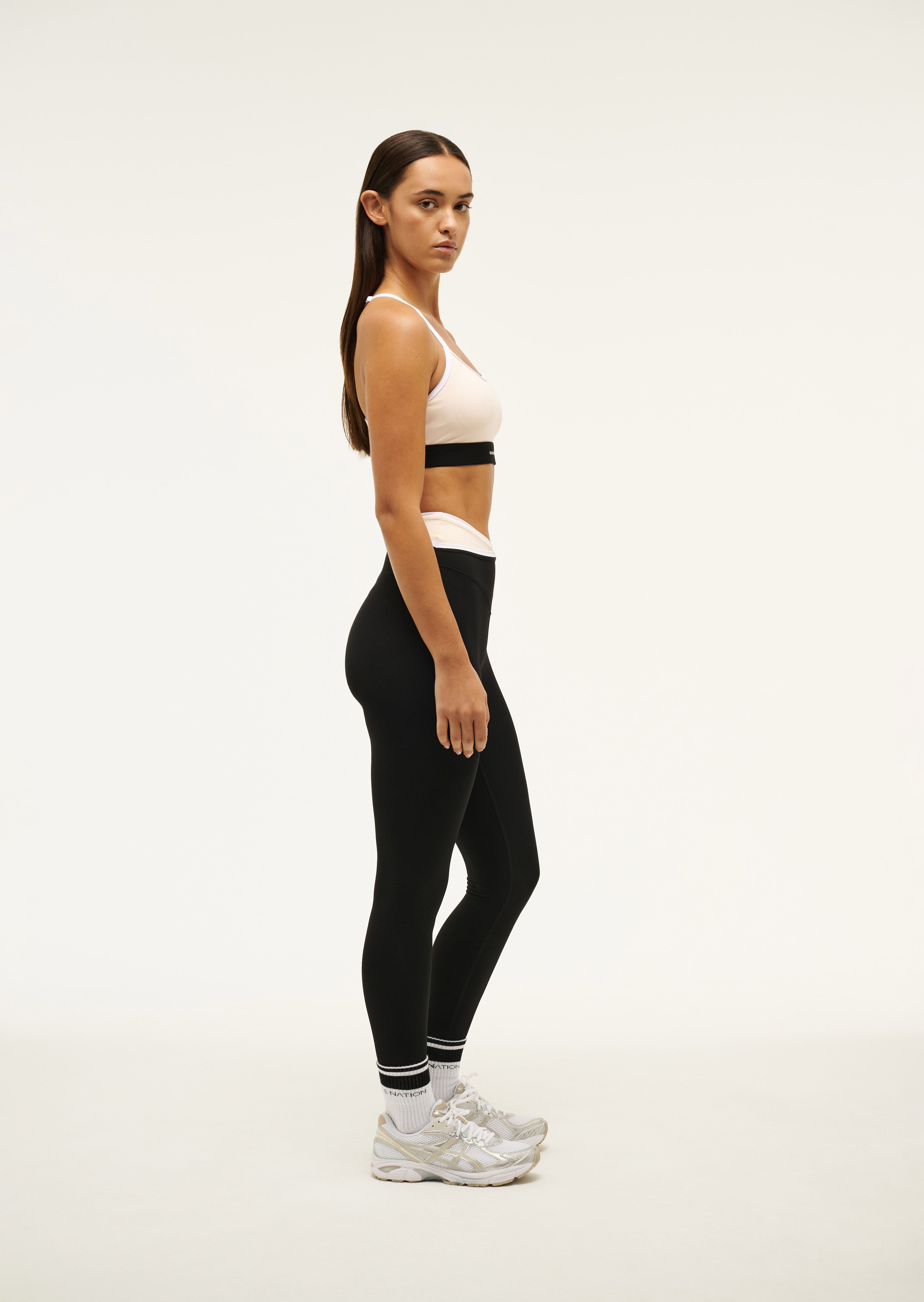 STATUSFLLEGGING_244G242_BLACK-014_1