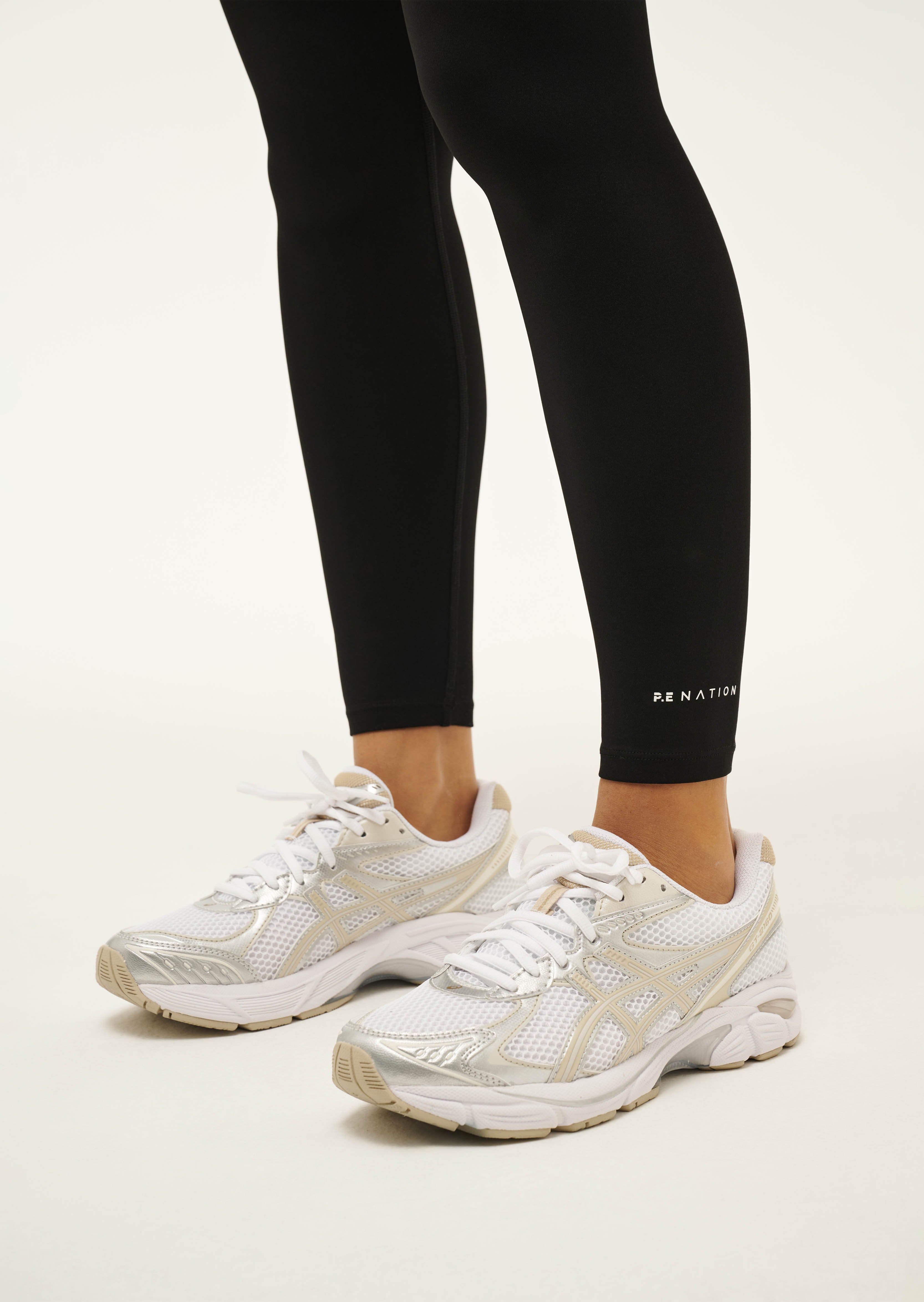 STATUSFLLEGGING_244G242_BLACK-027_1