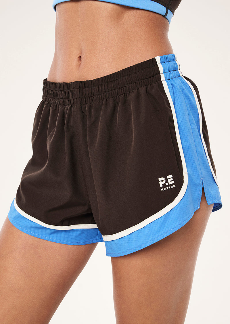 STRIDE SHORT IN COFFEE & MARINA BY P.E NATION, WOMEN'S ATHLEISURE RUNNING SHORTS