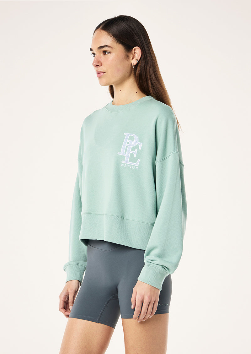 SUMMIT-SWEAT_253F178_DUSTY-MINT-22_1
