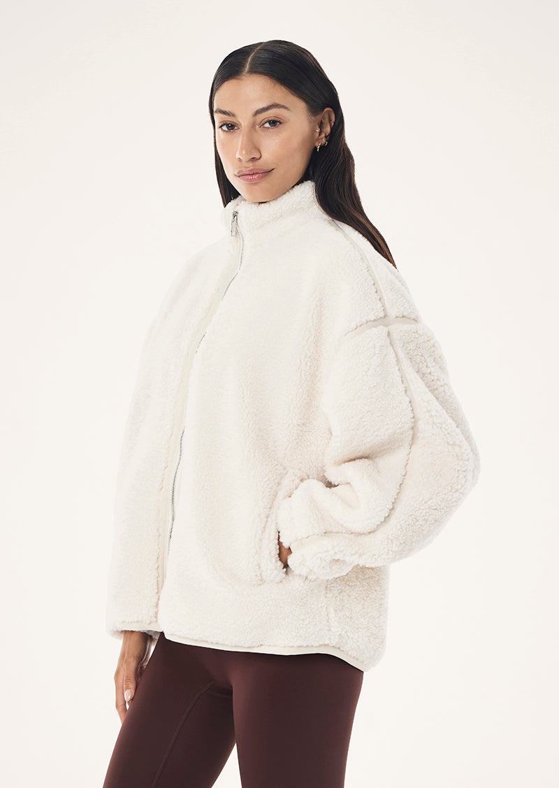 SURGE TEDDY JACKET IN WHISPER WHITE