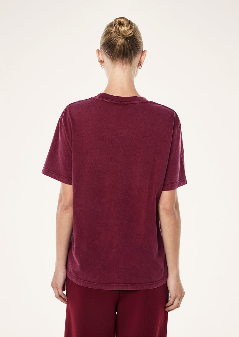 SWERVE TEE IN WASHED CABERNET BY P.E NATION, WOMEN'S ATHLEISURE TEES