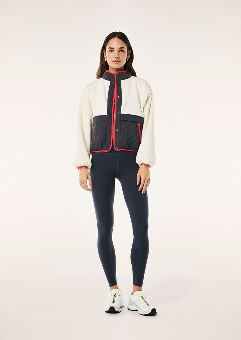 TECHNIQUE+QUILT+JACKET_244J262_WHISPER+WHITE++MARINE+BLUE-281_1