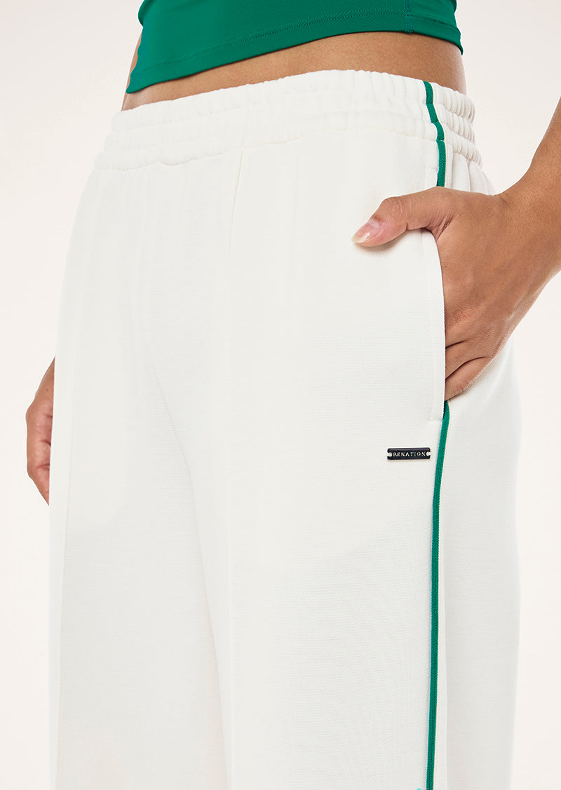 TRIUMPH+PANT_254P036_WHISPER+WHITE++COLLEGE+GREEN-56_2_1