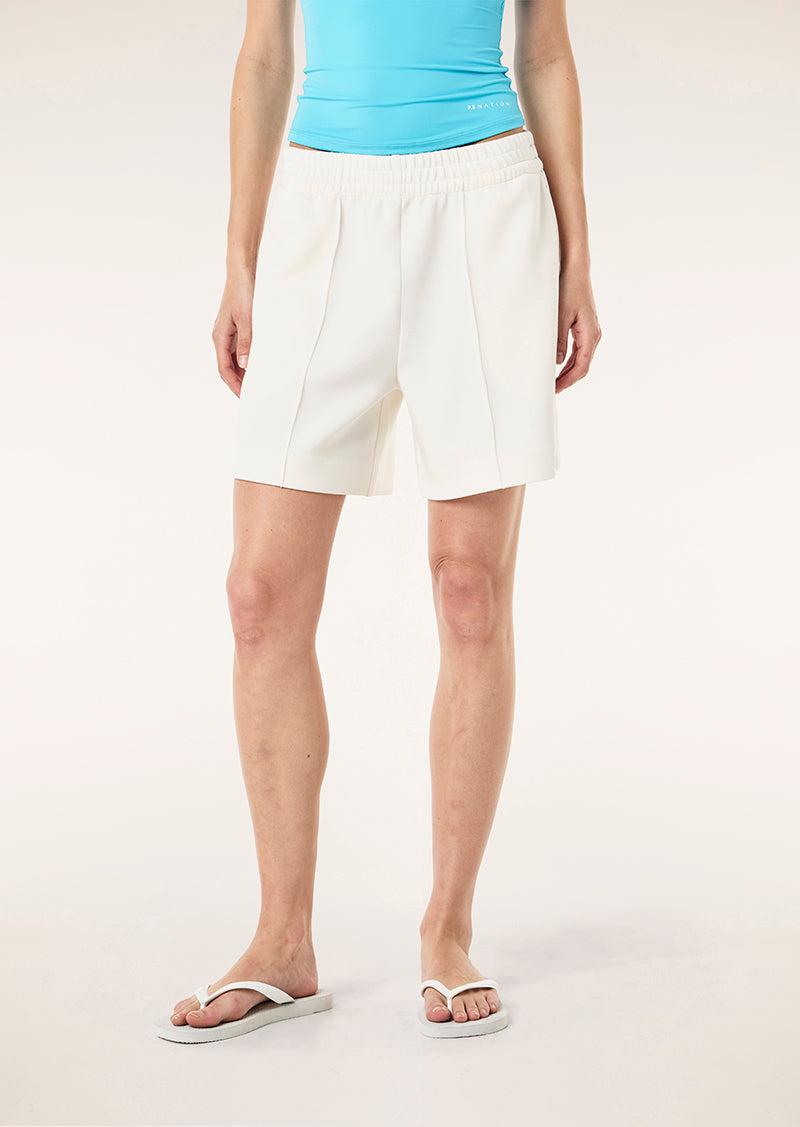 TRIUMPH+SHORT_254S051_WHISPER+WHITE-10_1