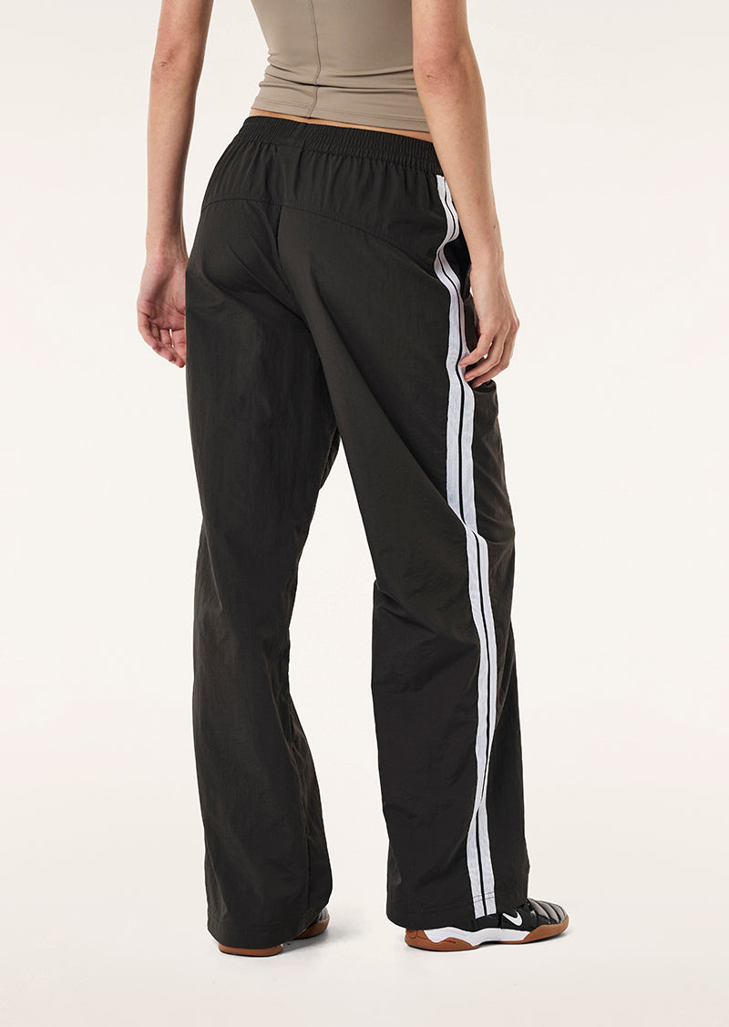 ULTRA+PANT_254P013_SMOKESTONE-44_1