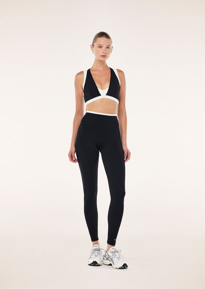 UNITY+SPORTS+BRA_261C011_BLACK++WHISPER+WHITE-01_1
