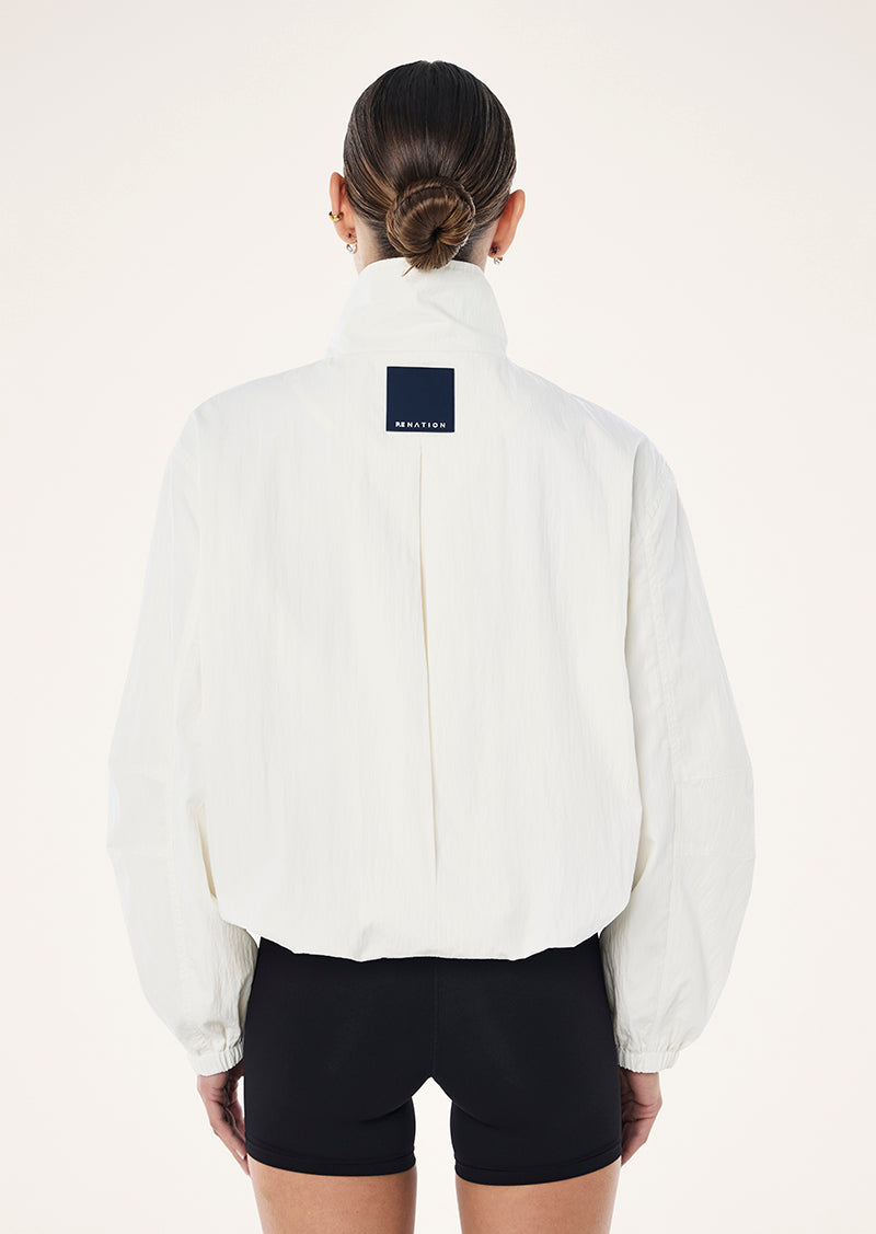 UNIVERSAL+JACKET_264J098_WHISPER+WHITE-056_1