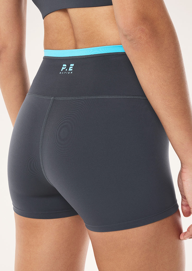 VITA-2-5-INCH-BIKE-SHORT_243S432_MARINE-BLUE-TURQUOISE-08_1