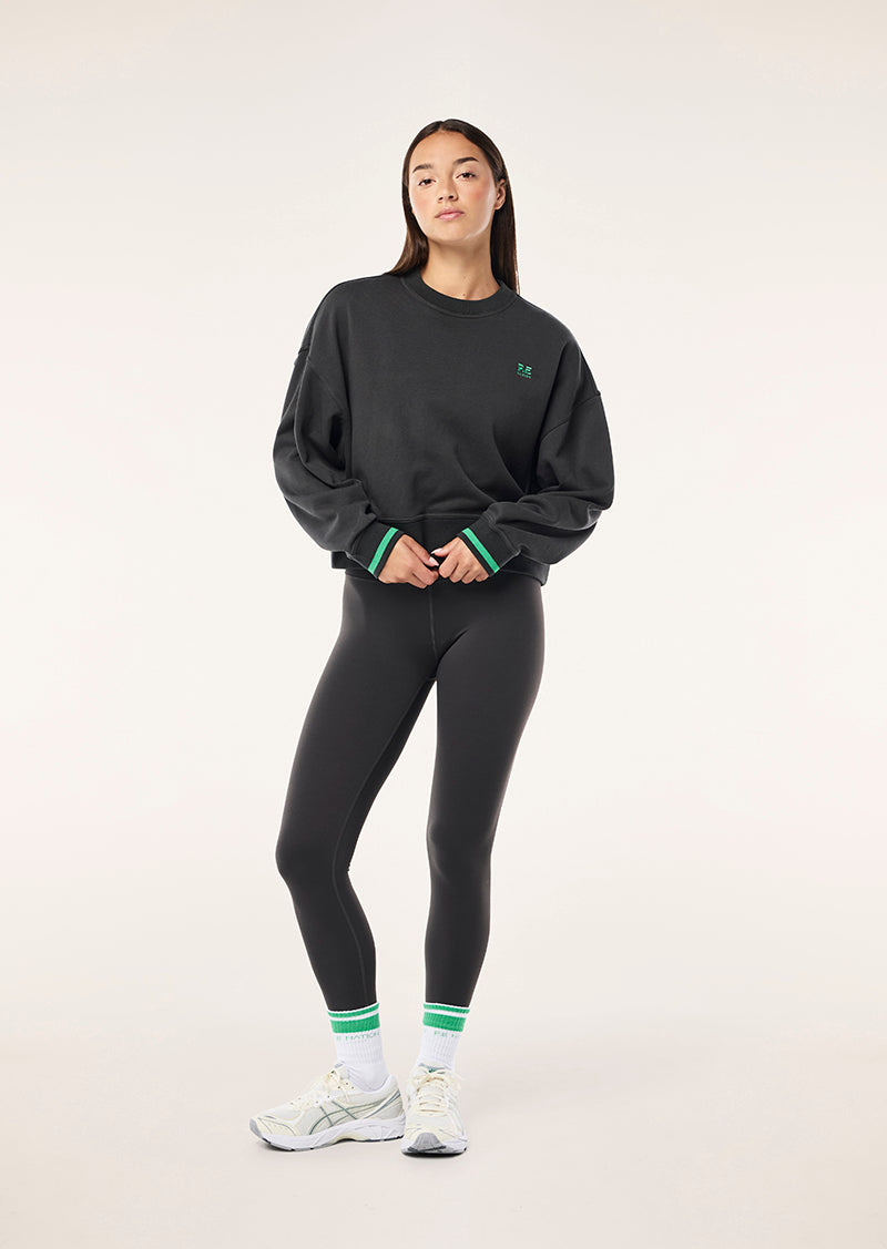 VITA+SWEAT_252F243_CAVIAR-900_1