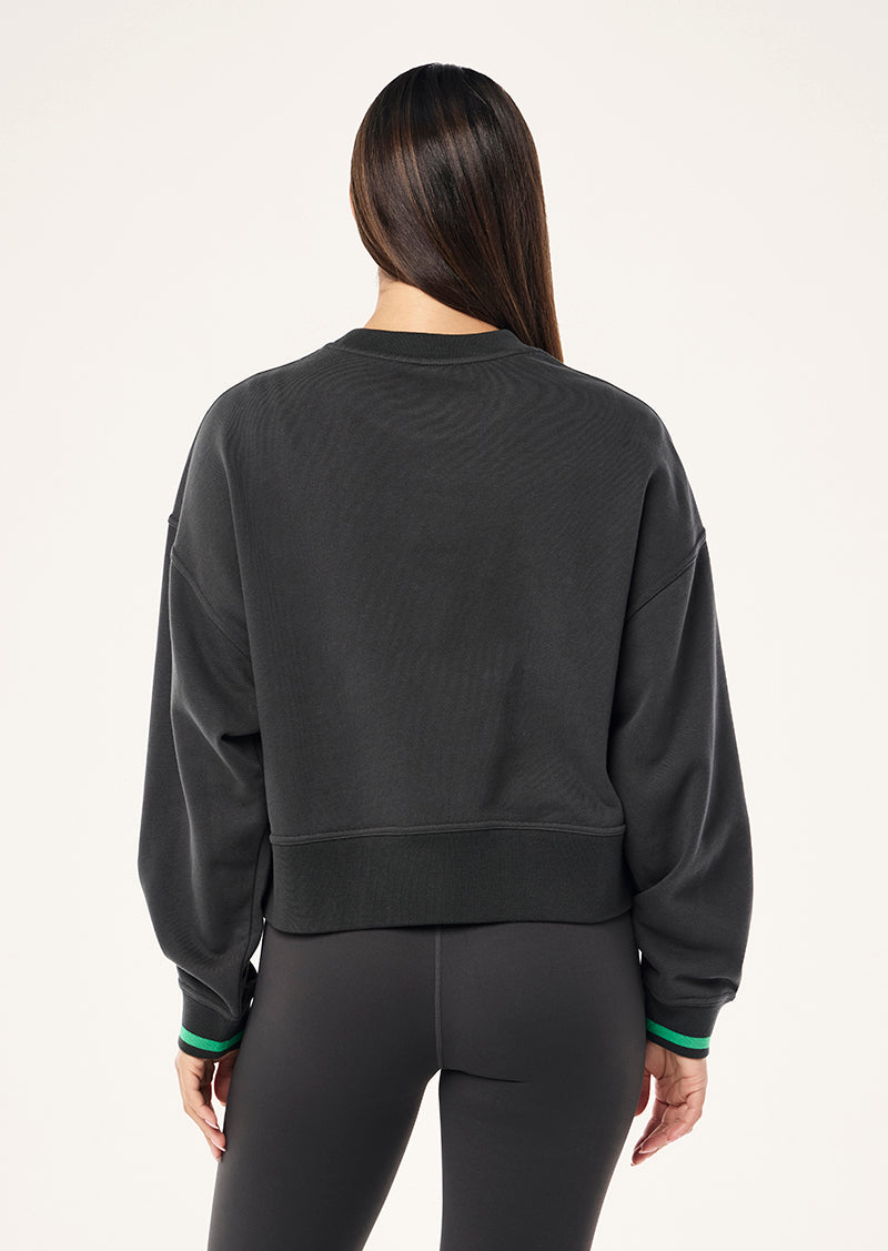 VITA+SWEAT_252F243_CAVIAR-922_1