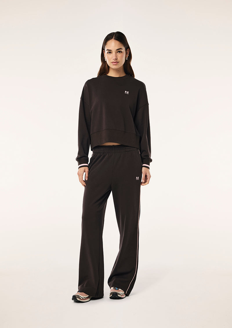 VITA SWEAT IN ESPRESSO BY P.E NATION, WOMENS ATHLEISURE SWEAT BROWN