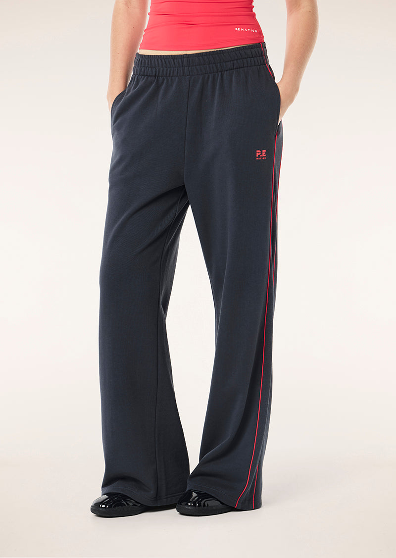 VITA+TRACKPANT_253P165_MARINE+BLUE-07_1