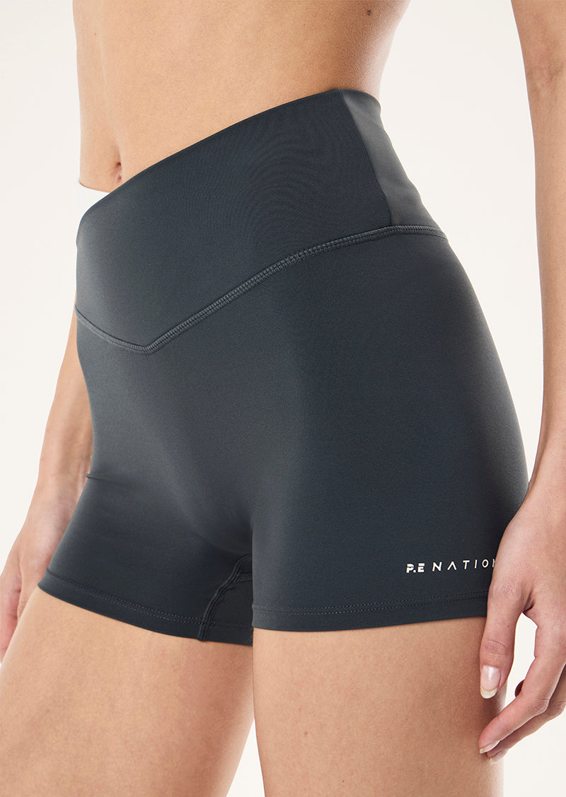 WANDER+3+INCH+BIKE+SHORT_254S038_ASPHALT+WHISPER+WHITE-11_1