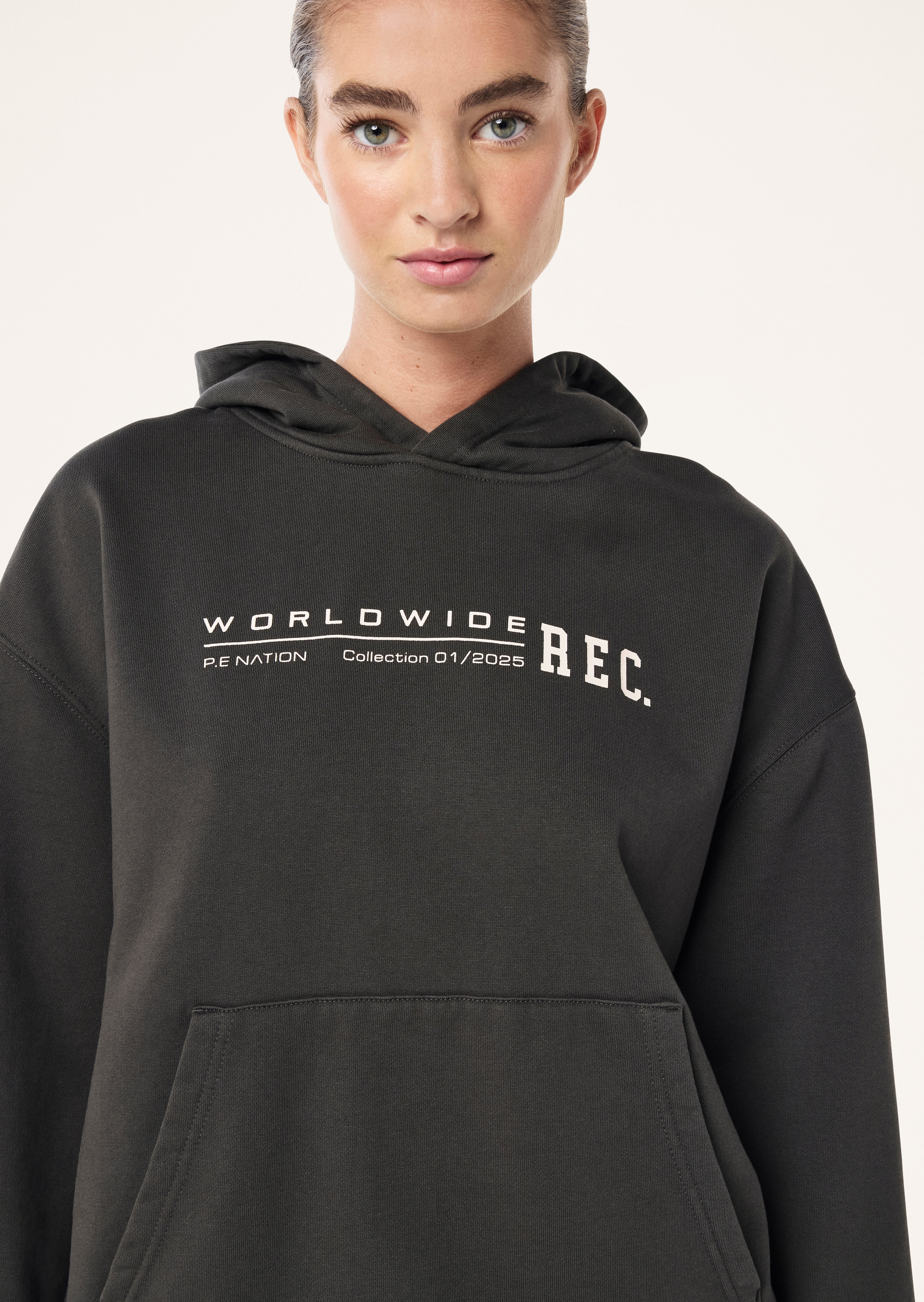 WORLDWIDE+HOODIE_251H190_WASHED+BLACK_043_1