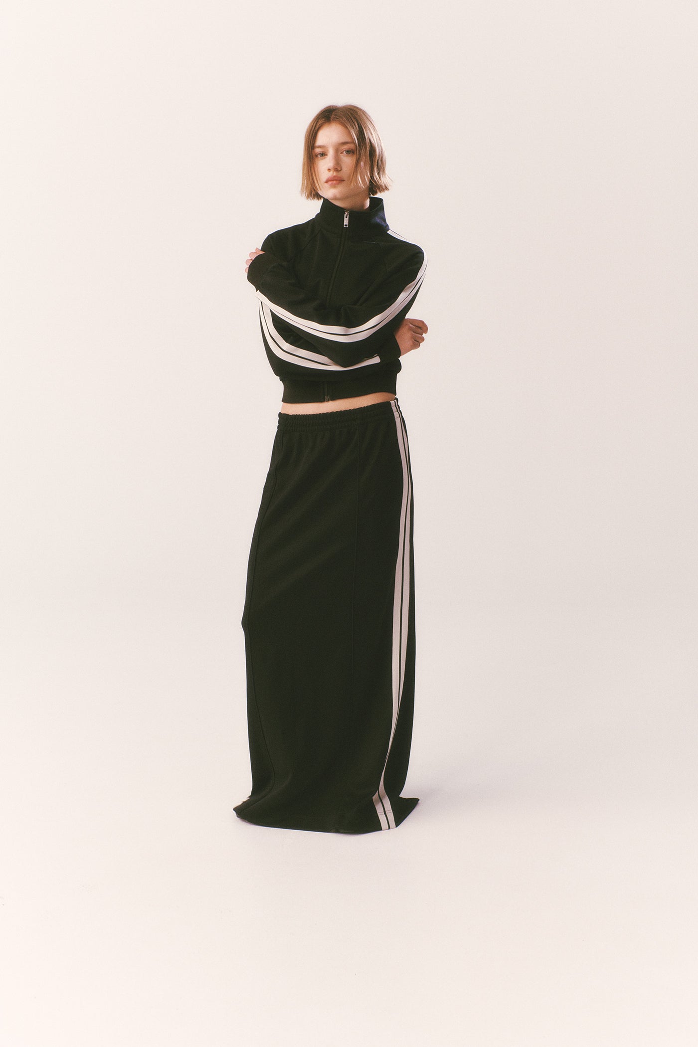 TRICOT SKIRT IN DARK NAVY