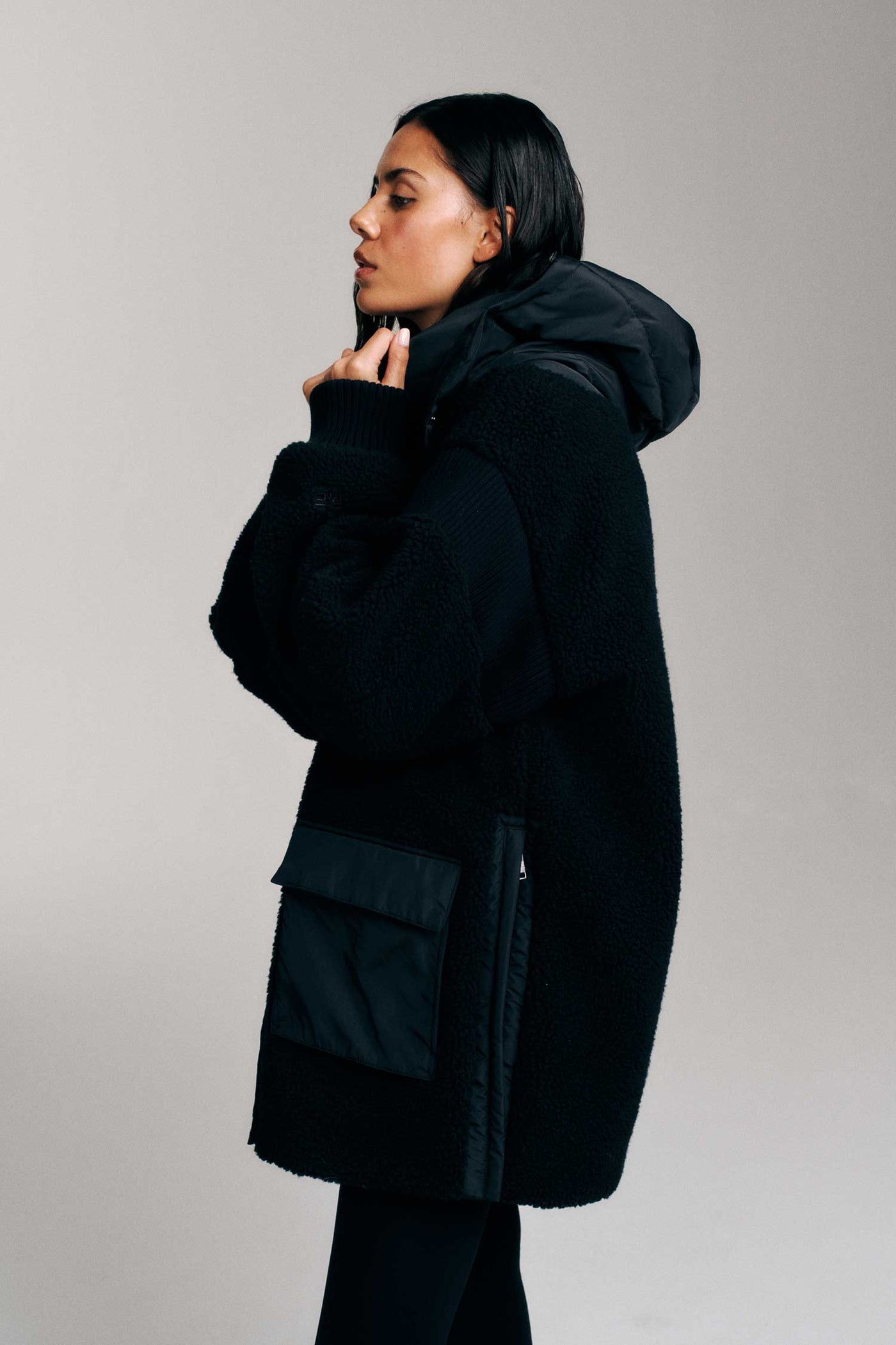 DISTRICT JACKET IN BLACK BY P.E NATION WOMENS ACTIVE JACKET