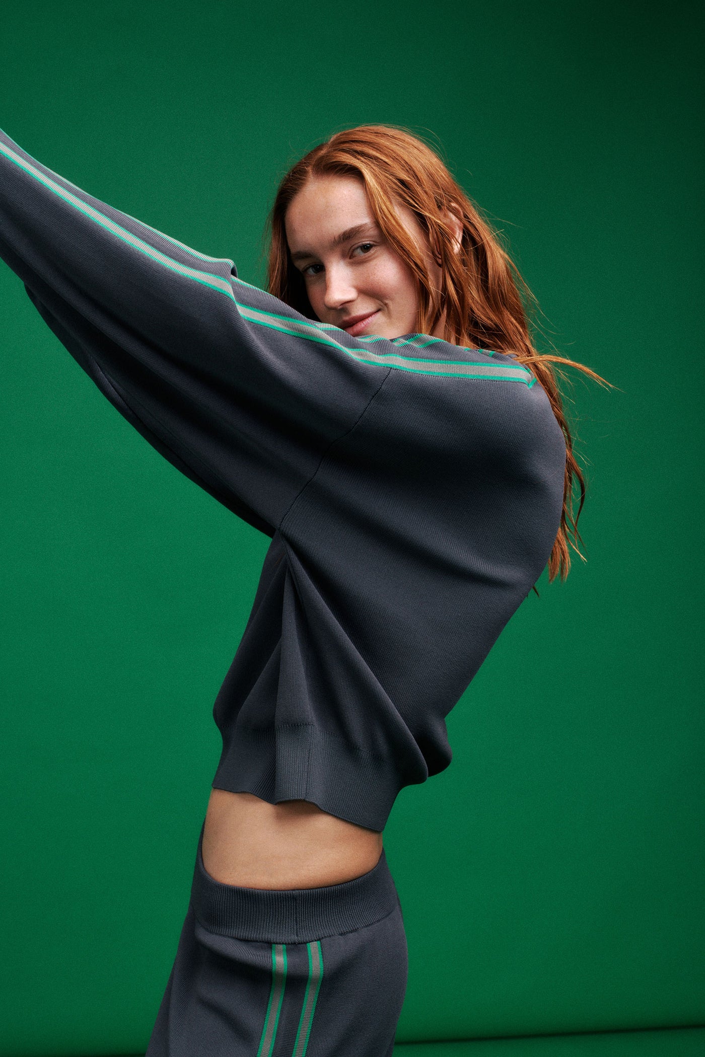 RETREAT KNIT JUMPER IN CAVIAR