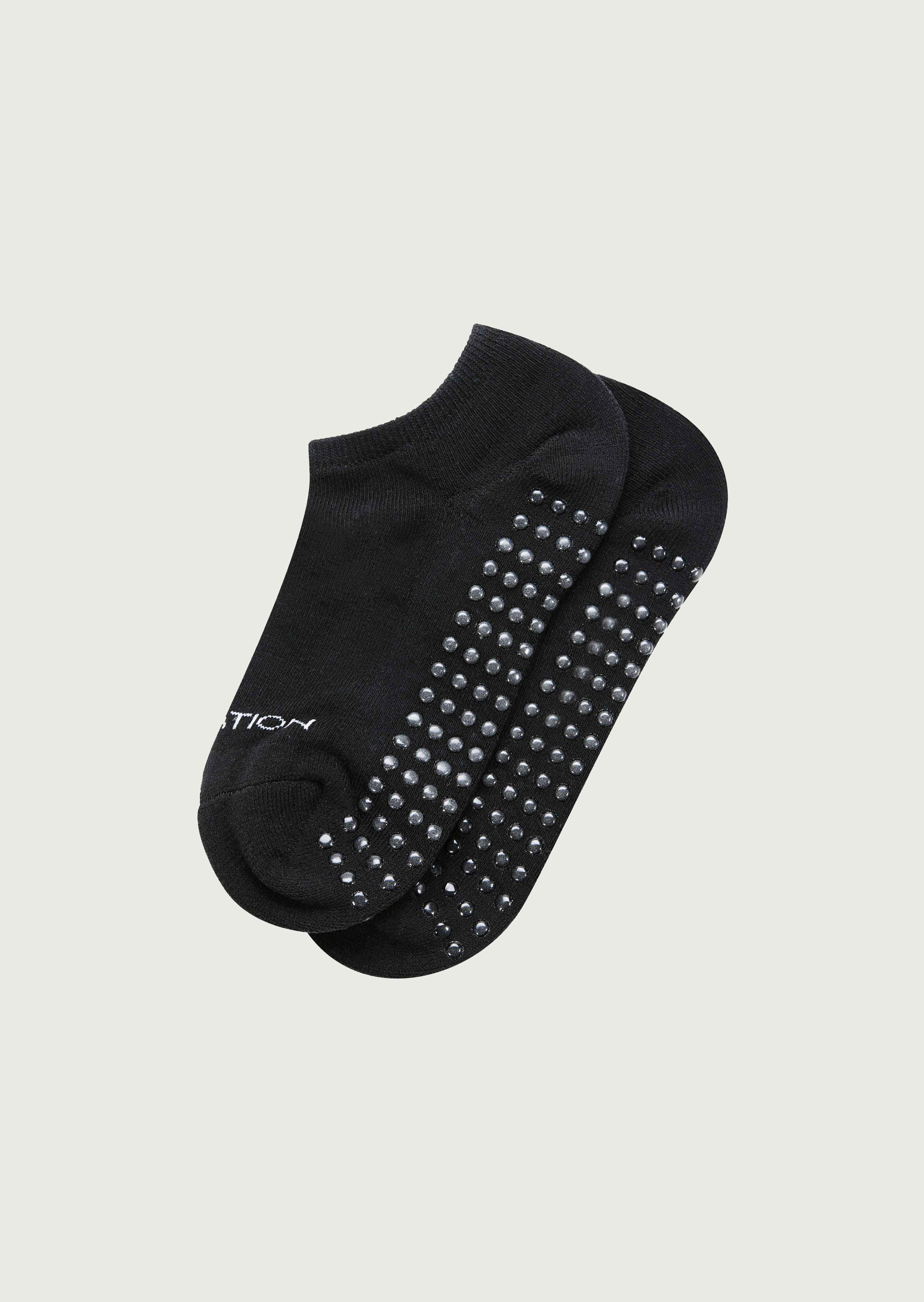 243A427-BLACK-G-R_1