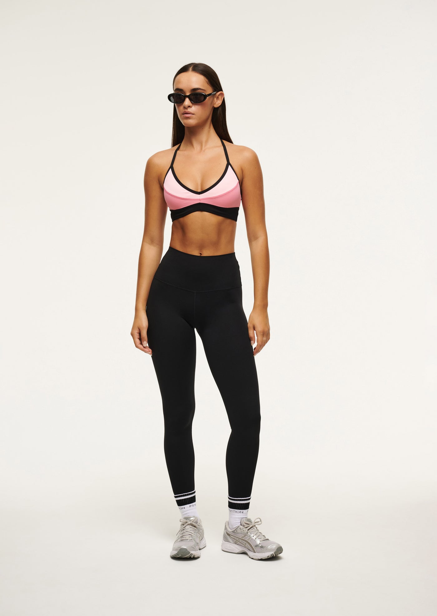 OVERLAND 2 SPORTS BRA IN PINK LEMONADE