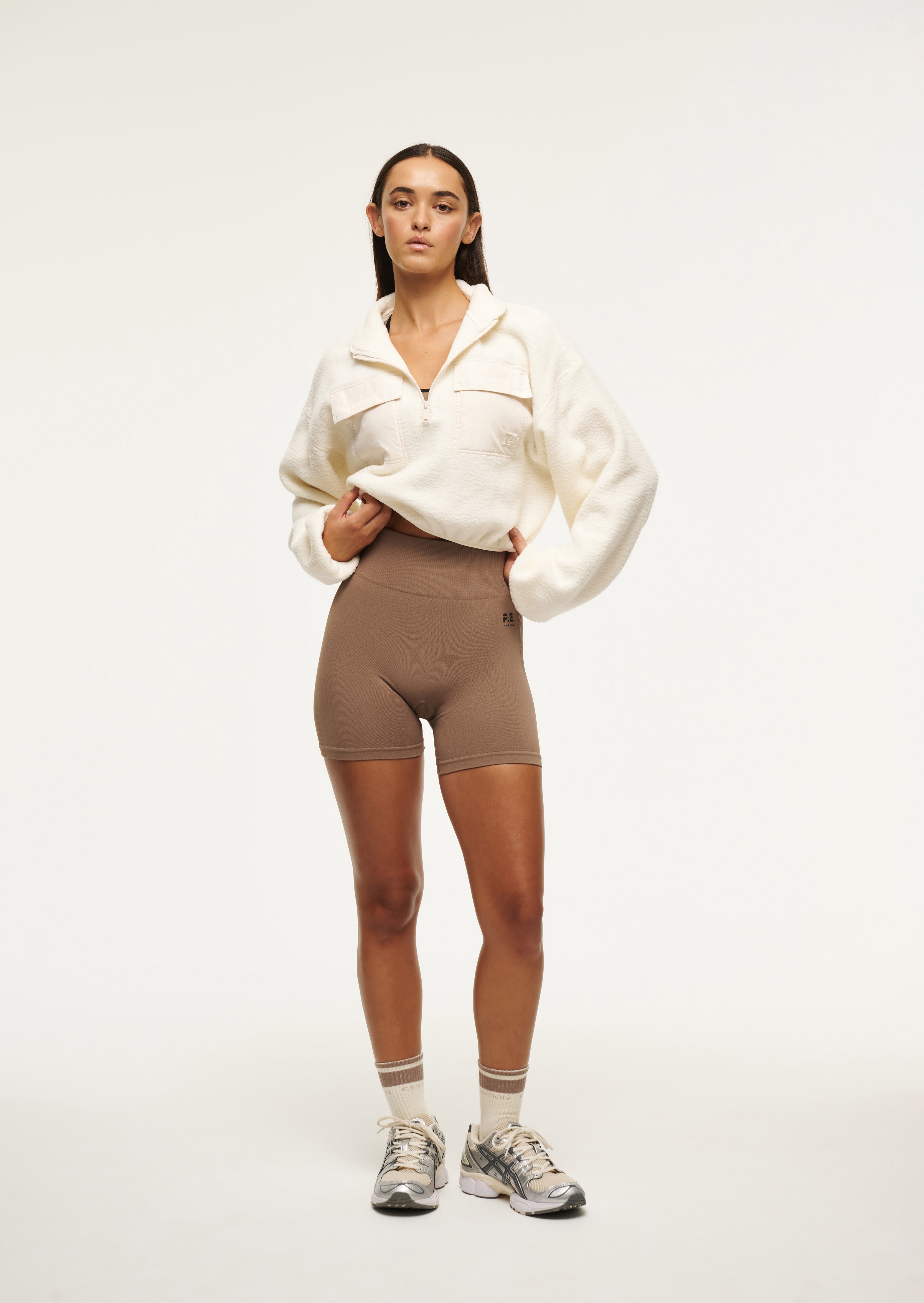 244F192_WHISPERWHITE-004_1